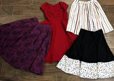 Pin up Holiday  🎄🎉Clothing Lot (4) • Bettie Page, Steady, ModCloth • M/L  - Image 1 of 4