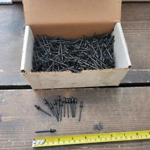 VINTAGE Pop Rivets Large Box Over 3 Pounds Black Steel Metal - Picture 1 of 5