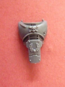 Nuevo ESCUADRÓN DEVASTADOR DE MARINES ESPACIALES SGT ARMADURA ELÉCTRICA TORSO DELANTERO - Bits 40K - Imagen 1 de 1