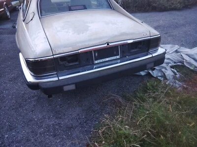 Conjunto completo de parachoques trasero Jaguar XJS 1992-1993 OEM Foto 1 de 3