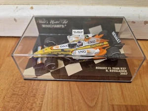 MINICHAMPS 1/43 RENAULT R27 TEAM HEIKKI KOVALAINEN 2007 F1 DIECAST CAR - Picture 1 of 4