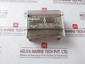LEGRAND 048 86 Modular Distribution Block 500V - Picture 1 of 13