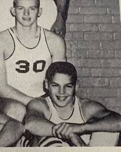 Tom Seaver 1960 Sophomore High School Yearbook New York Mets Cincinnati Reds - Picture 1 of 9