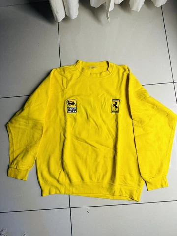 Used vintage Ferrari F1 1992 Sweatshirt By BOSS Sz Large Cover