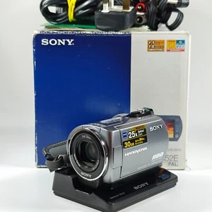 Sony Handycam DCR-SR52E Camcorder 30GB HDD Digital Video Camera, Charger + Boxed - Afbeelding 1 van 20