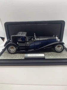 Franklin Mint 1:24 Diecast Car 1930 Bugatti Royal Coupe Napoleon w Display Case - Picture 1 of 22