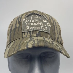 Ducks Unlimited 2022 verstellbare Mütze aus Mooseiche tarnfarbenem Netz Druckknopflasche (N19) - Bild 1 von 6