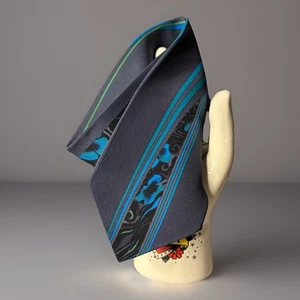 Vintage Vitaliano Pancaldi Italy 100% Silk Tie Blues Greens Stunning Wx9.5cm - Picture 1 of 7