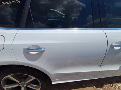 Used Rear Right Door Assembly Rear Side fits: 2016 Audi Q5 electric privacy tint Foto 1 de 4