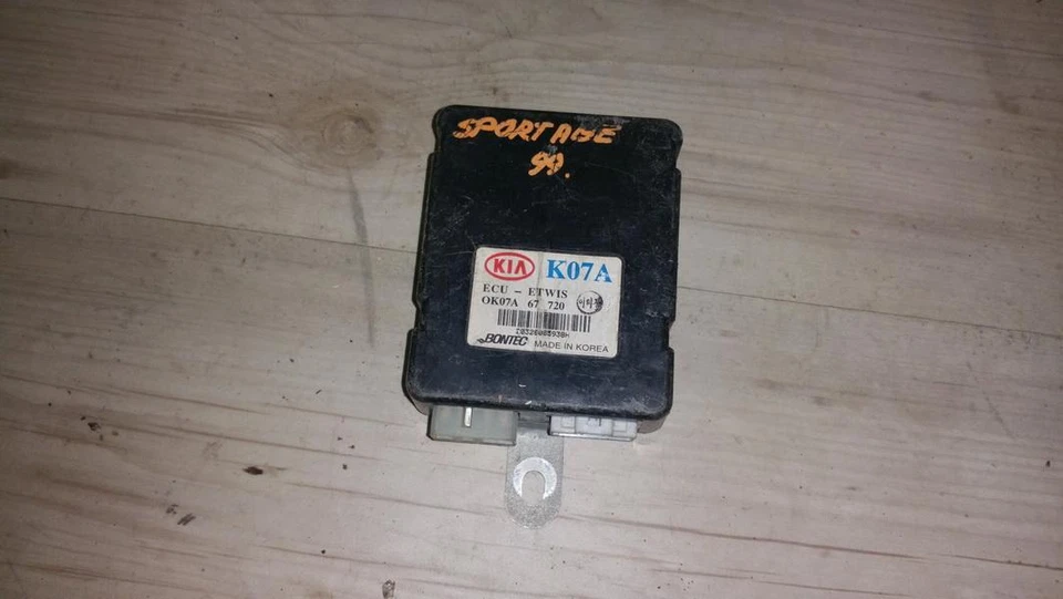 Kia Sportage 1999 Other computers 0k07a67720, k07a #117551-59 - Image 1 of 1