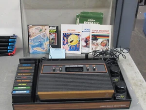 Atari 2600 With Controller, Multiple Games and case - Picture 1 of 10