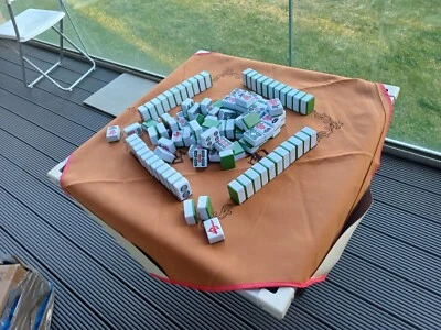 42mm Chinese Mahjong Game Set Professional 144  Tiles English Characters Game - Image 1 of 4