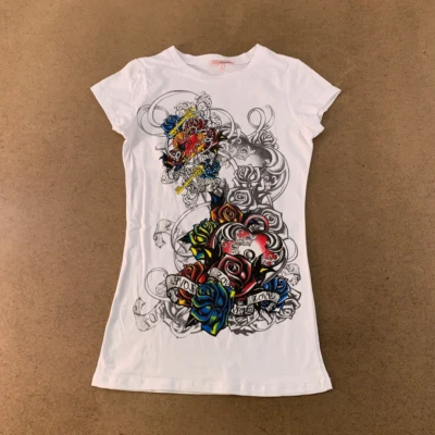 Honey & Sunny Womens Graphic T-Shirt White Love Floral Scoop Neck Juniors M New - Image 1 of 4