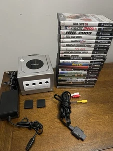 Nintendo GameCube DOL-101 Console Bundle W/ 21 Games & 2 Memory Cards - TESTED - Picture 1 of 10