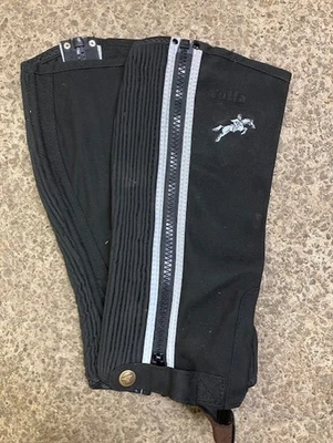 Tuffa Shetland Synthetik Wildleder Kinder Reiten Halbchaps schwarz Gr. XXL (NEU) - Bild 1 von 4