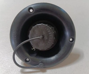 Casa rodante redonda NEGRA gravedad llenado agua dulce escotilla entrada plástico UV remolque cámper - Imagen 1 de 5