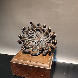 Chinese Boxwood Art Chrysanthemum Statue Tea Pet Incense Hold Stand Table Deco