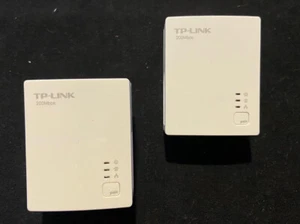 TP-LINK TL-PA2010 AV200 200Mbps Nano Powerline Adapter, UN PAR de enchufes de pared - Imagen 1 de 4