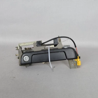 1996-2002 BMW Z3 maçaneta externa direita 51218401624 OEM usada - Imagem 1 de 4