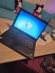 Lenovo ThinkPad T400 - Bild 1 von 10