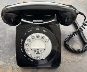 Geemarc Telecom SA - Téléphone à bouton poussoir Mayfair noir style vintage / rétro - Photo 1/7