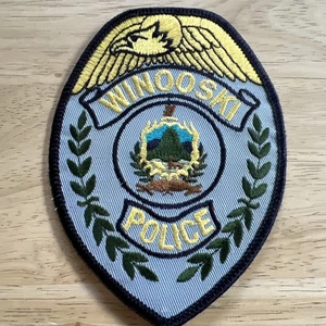 WINOOSKI  VERMONT  4 5/8"  VT  SHOULDER  POLICE PATCH - Picture 1 of 6