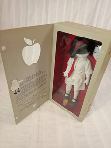 Little Apple Dolls: Mentis With Booklet  Apple Pins and Mask Original Box NRFB - Picture 1 of 9