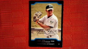 2004 BOWMAN CHROME DRAFT BASEBALL HUSTON STREET #BDP36 ROOKIE CARD OAKLAND A'S - Picture 1 of 2