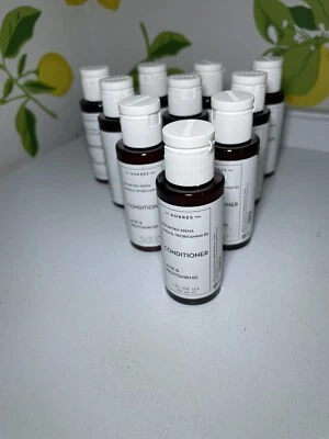 Juego de 10 acondicionadores Korres tamaño viaje 1 OZ Foto 1 de 3