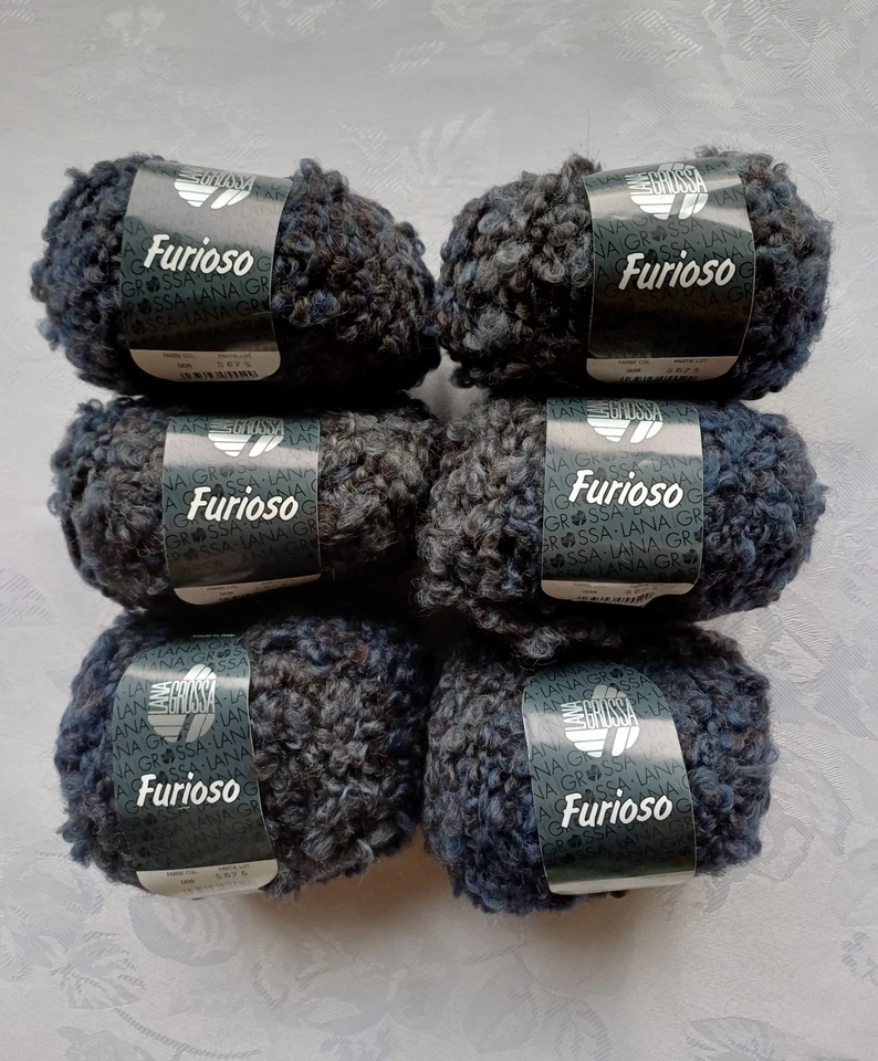 Ca 300 g Bouclé-Strickwolle Lana Grossa meliert in Grau-Blau-Schwarz Mütze Schal - Bild 1 von 2