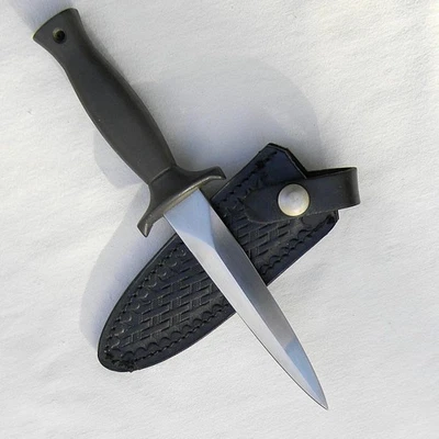 Cuchillo de bota Parker Brothers, Japón 1980 - como Gerber MK1, funda original; SIN USAR Foto 1 de 4