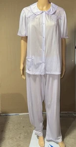 VTG, Women’s PJ’s Set Soft Lilac, Nylon Button Up, Long Pants, See Measurements - Picture 1 of 14