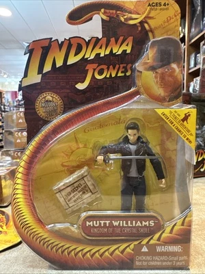 Boneco de ação Indiana Jones Mutt Williams 3,75" com espada - Crystal Skull 2008 - Imagem 1 de 2