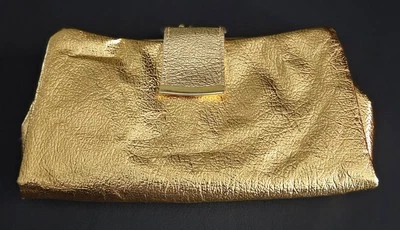 1960's Gold Wallet Coin Purse Triple Kiss Lock 7.5" - Image 1 of 4