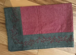 EDLE EXCELLENCE 100 % Baumwolle Weihnachten Tischdecke 52" x 70" bestickte Bordüre - Bild 1 von 6