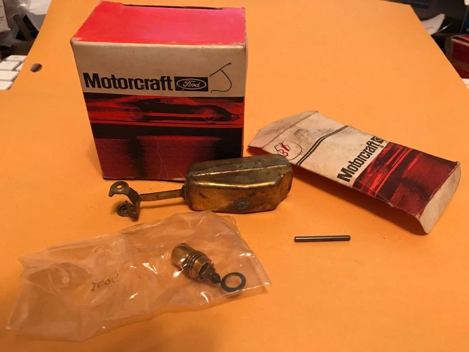  NOS 1974 FORD LTD CARBURETOR FLOAT KIT CM-2028 D4AZ-9550-B  - Image 1 of 3
