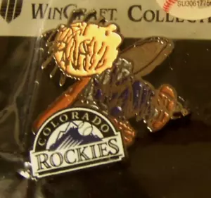 2014 Peanuts Pig-Pen pin Colorado Rockies pin MLB pig pen c45978 - Picture 1 of 7
