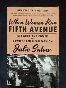 When Women Ran Fifth Avenue Glamour Power amerikanische Mode Softcover Buch Satow - Bild 1 von 24