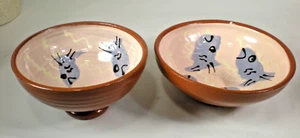 Cuencos Dos Fideos de Arroz Sopa Ramen Rosa con Pescado Gris De Colección por Kate - Imagen 1 de 11