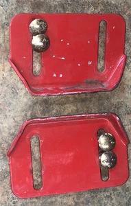 MTD Snow Thrower MODEL# 31A-32AD706 OEM  PAIR OF SLIDE SHOES PN# 784-5580-0637 - Picture 1 of 3