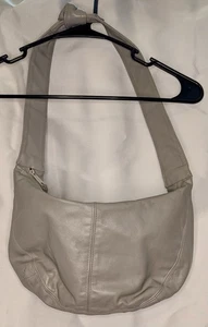 VTG Hobo Bag Crescent Shoulder Purse 90s Y2K  Gray Wolf Brothers Of KCMO - Picture 1 of 5