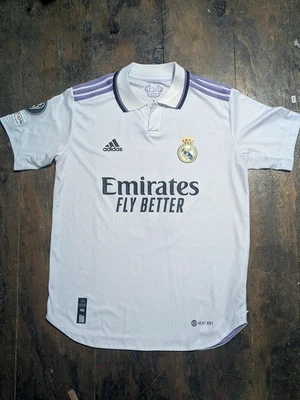 Camiseta Adidas 120 Años 2022/23 Real Madrid Karim Benzema Edición Limitada Foto 1 de 4