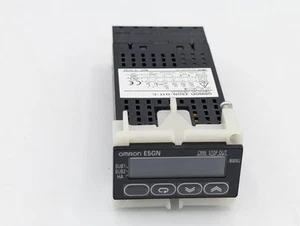 Omron E5GN-Q1T-C Temperature Controller 100v - 340v AC LCD 2 Color Display NICE - Picture 1 of 4
