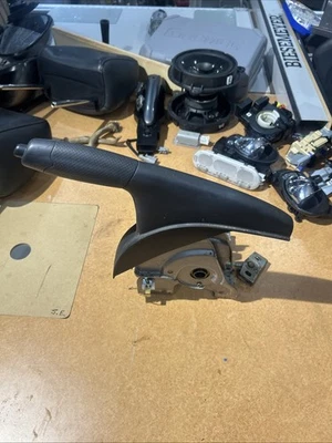 2011 - 2017 年日产 Juke 停车制动控制杆 原始设备制造商 36010-1KA3A — 第 1/3 张图片