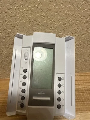 COSMETIC WEAR Aube TH115-A-240D-B Programmable Electronic Thermostat Used - Image 1 of 4