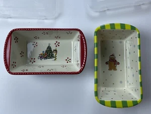 Temptations 12 oz Christmas Mini Stoneware Ramekin Loaf Pan W/Lids Lot Of 2 - Picture 1 of 9