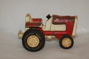 VINTAGE RED TONKA & FORD YELLOW TRACTORS METAL COLLETORS LOT NEEDS TLC - Picture 1 of 10