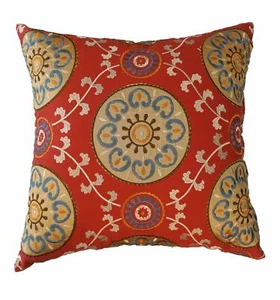 THE WELL DRESSED BED Braemore Marrakech Silk Suzani Pillow 20x20 - Bild 1 von 10