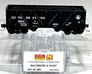 MICRO-TRAINS LINE N SCALE 33' TWIN BAY HOPPER W/LOAD BALTIMORE & OHIO 05700080 - Picture 1 of 3