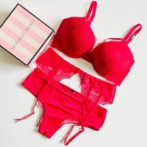 36DD LARGE Victoria’s Secret 3PCS red pushup bra set garter belt cheeky panties - Picture 1 of 7